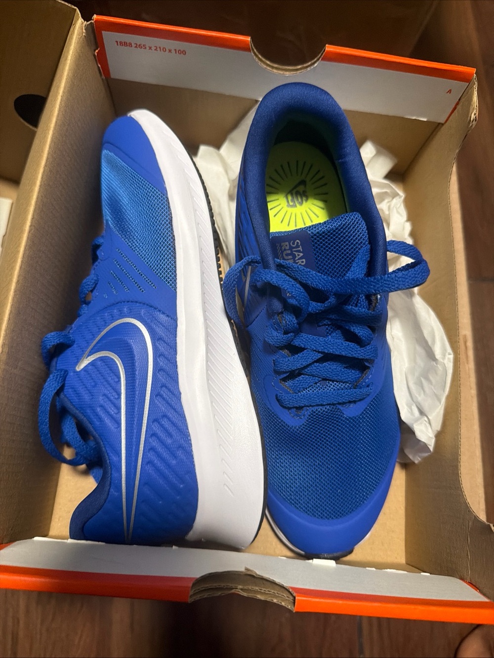 Nike Boy's Star Runner 2 Hook and Loop Athletic Shoes Blue White YOUTH Size 4Y
